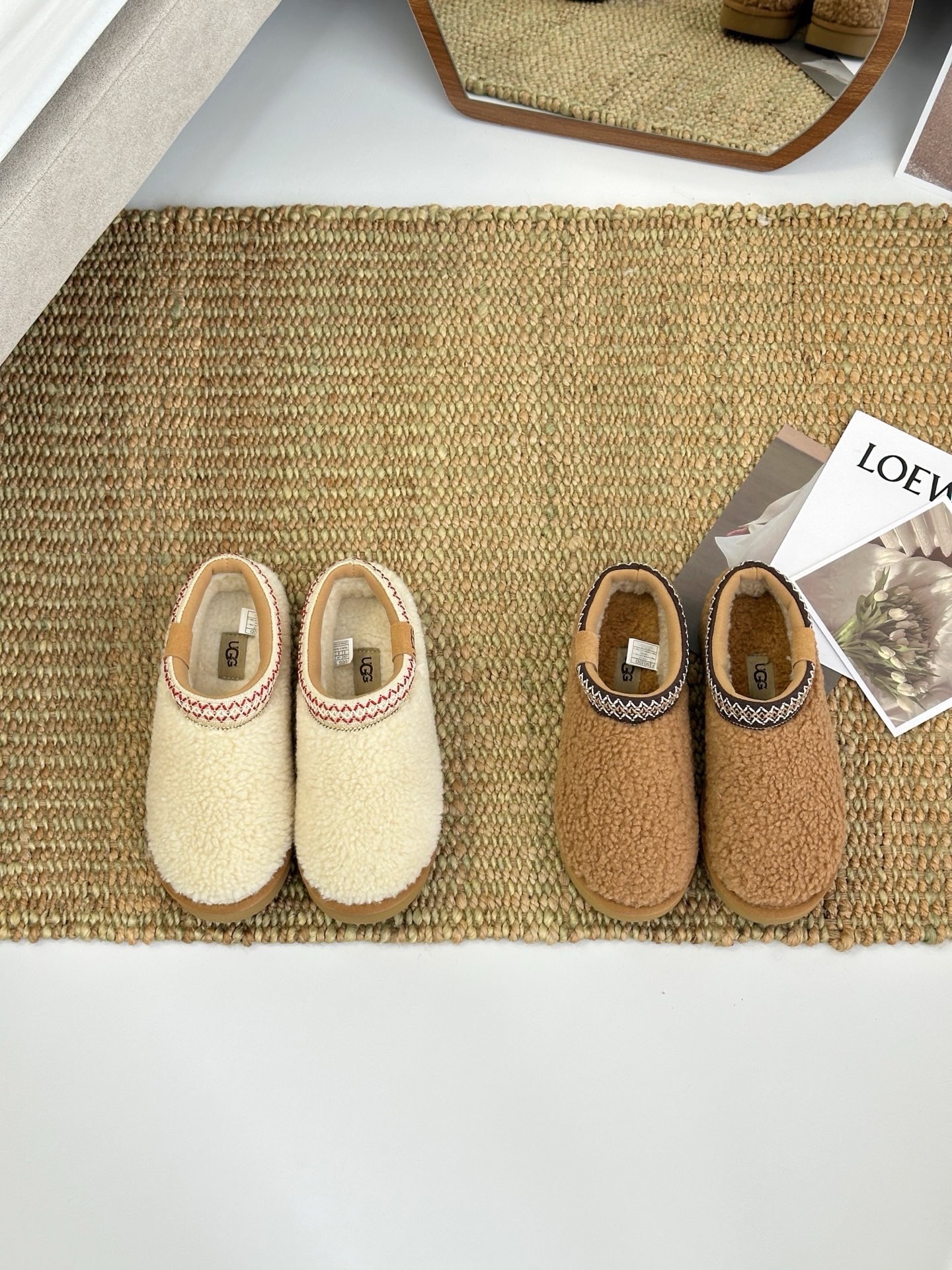 🐻 UGG 泰迪卷毛懒人鞋。$268对。2对起$258对。