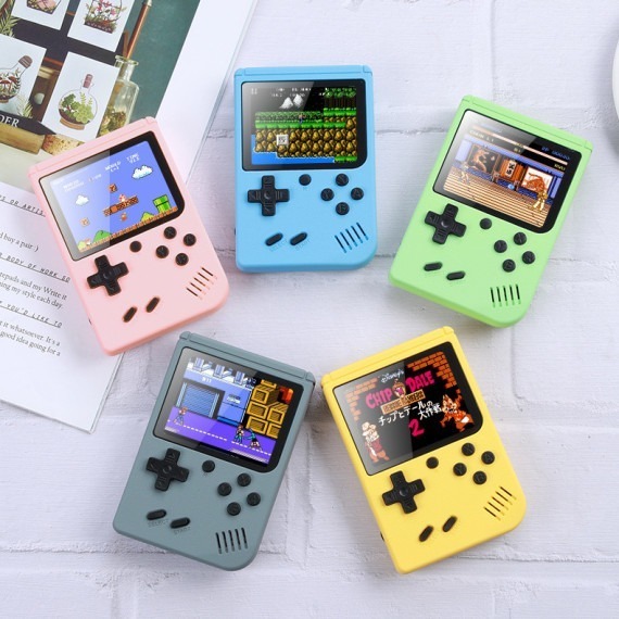 $68部。懷舊800 in 1 Gameboy遊戲機 (可雙人對打)