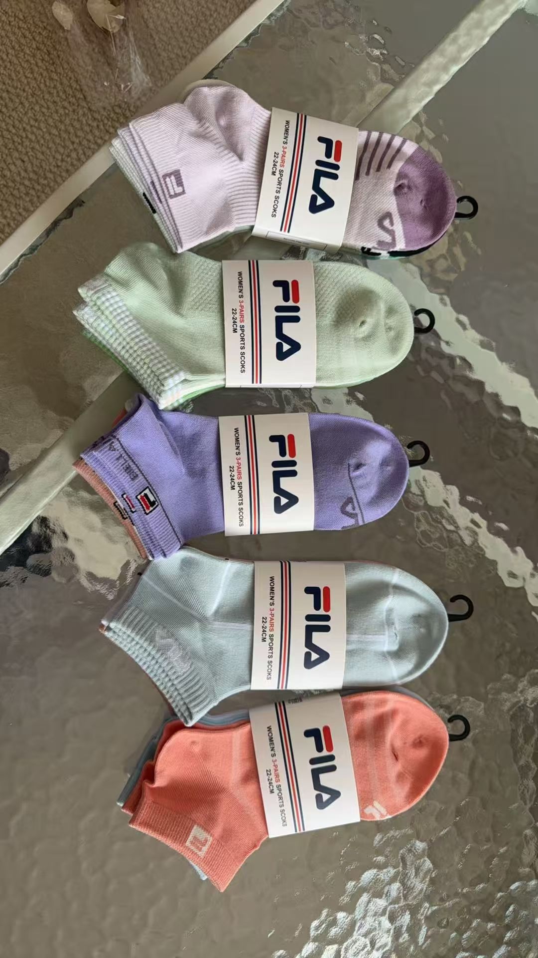 $78组3对。2组起$68组。原单FILA 女士运动短袜（3双装）