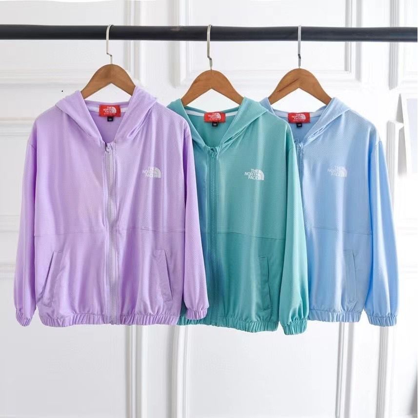 $88件。2件起$8O件。The North Face 輕薄兒童外套