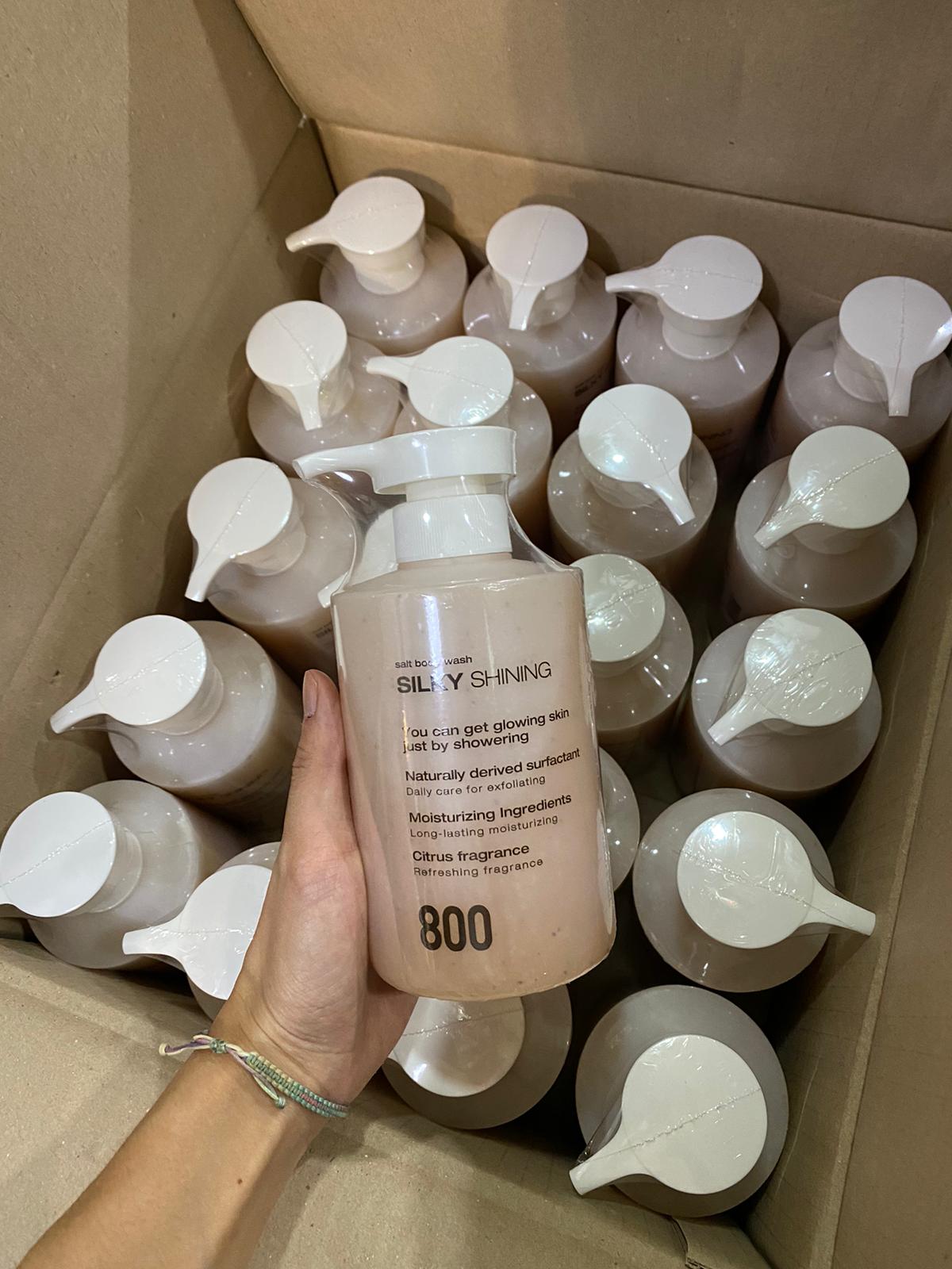 Medipeel絲滑閃亮鹽沐浴露 500ml$88件。2件起$78件。