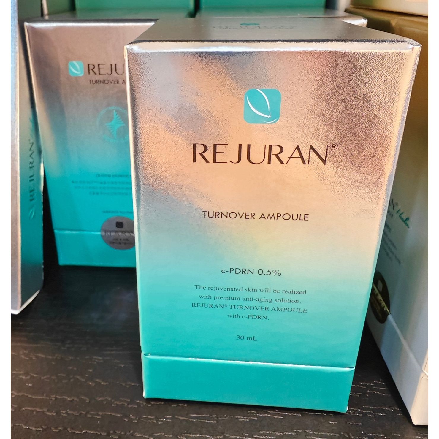 $268/1。2支起$258/1。韩国Rejuran丽珠兰水光精華30ml