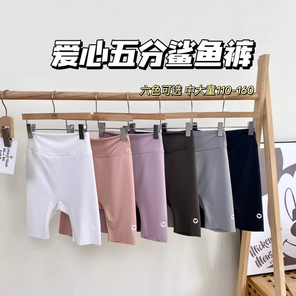 $35件。2件起$30件。儿童鲨鱼裤