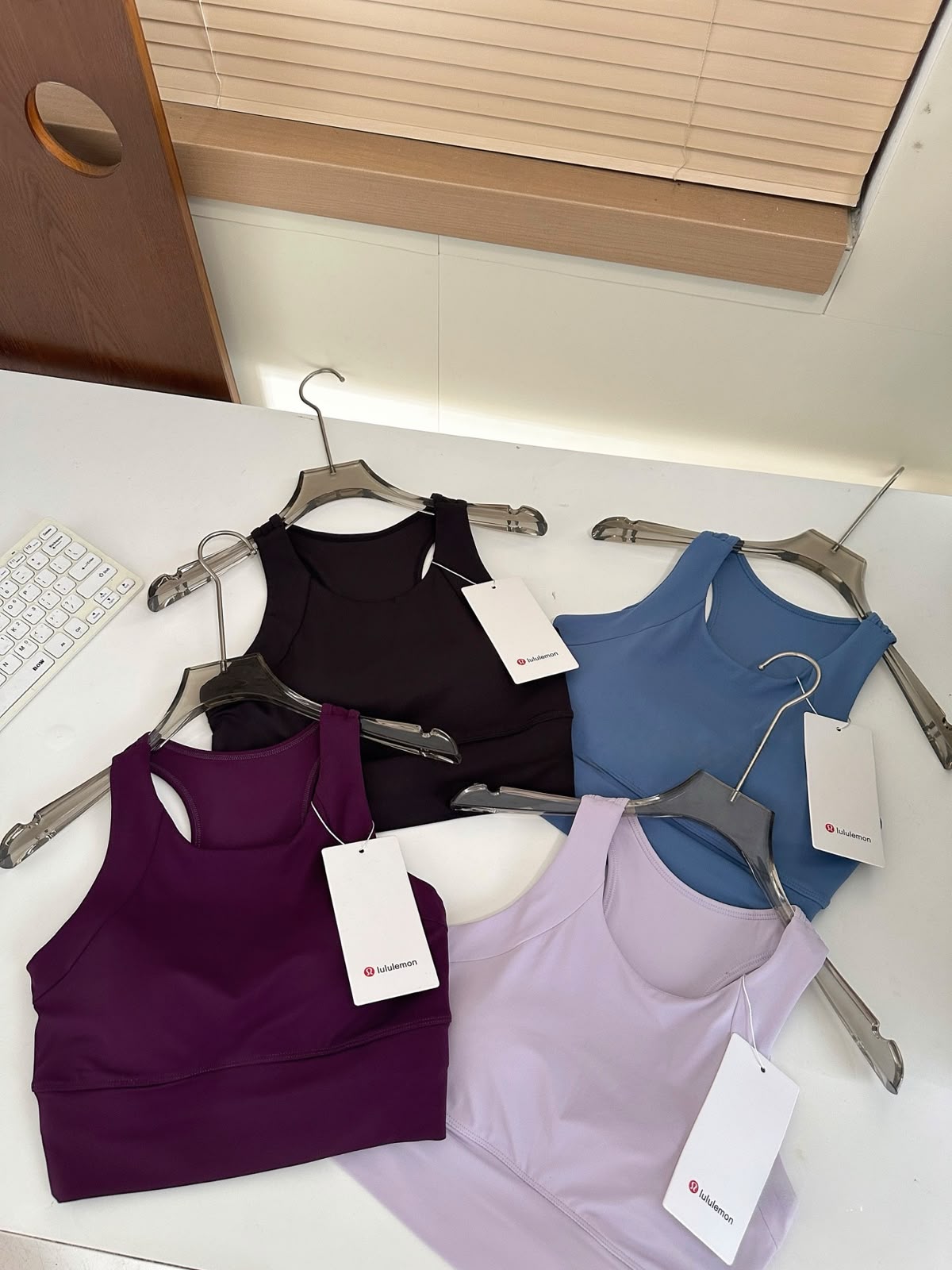 $69件、2件起$59件、lu防震四色瑜伽背心