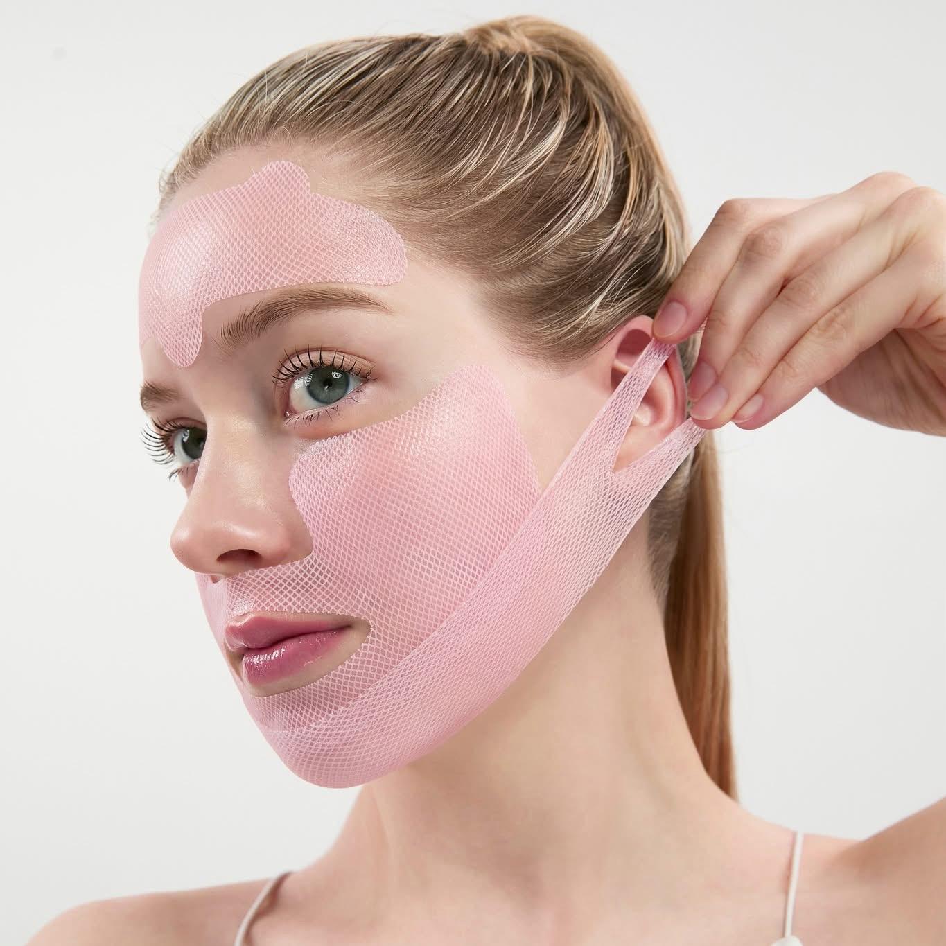 全新包裝$160盒。2盒起$ 150盒。MEDITHERAPY V臉塑顏面膜