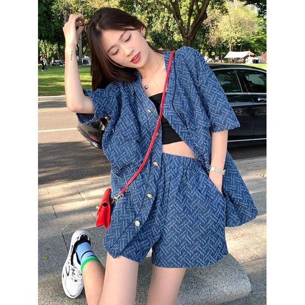 $158套。2套起$148套。韓版夏季寬鬆㬎瘦牛仔短袖外套+短褲宽2件套。