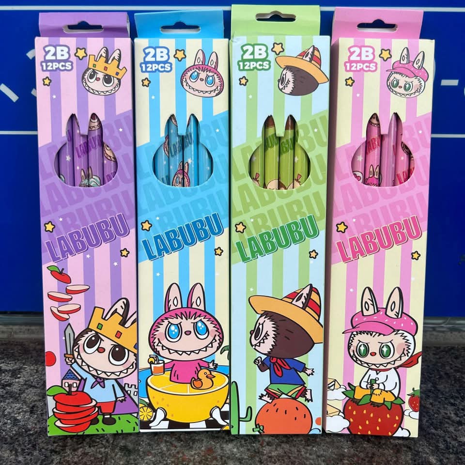 $38套4盒。鉛筆盒 1款4盒