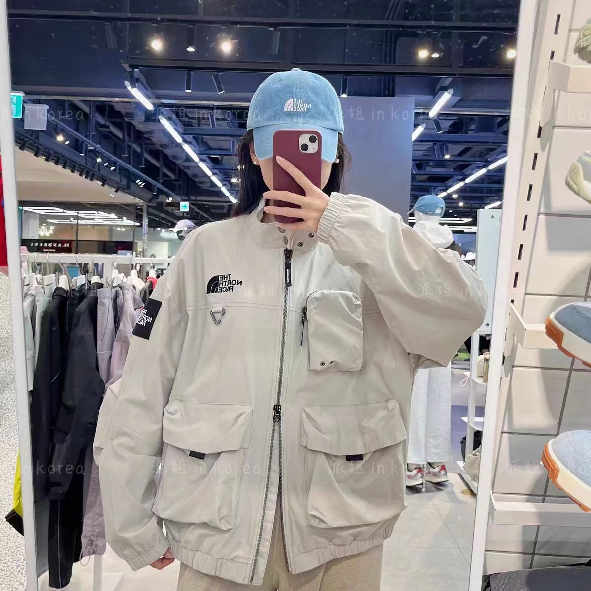 $145件。2件起$140件。Tnf多口袋工装外套
