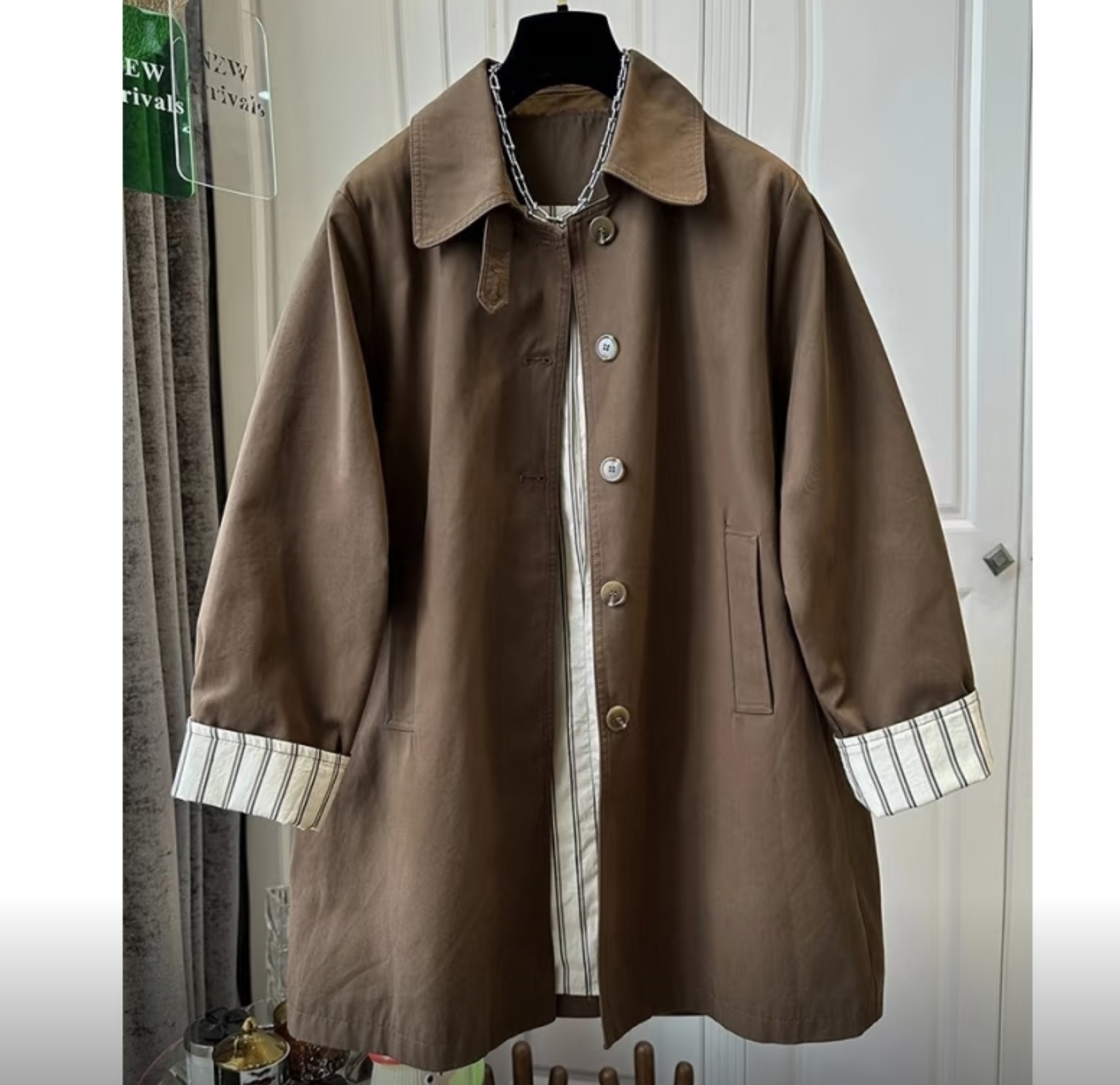 $268件,咖啡色翻領中長款風衣🧥